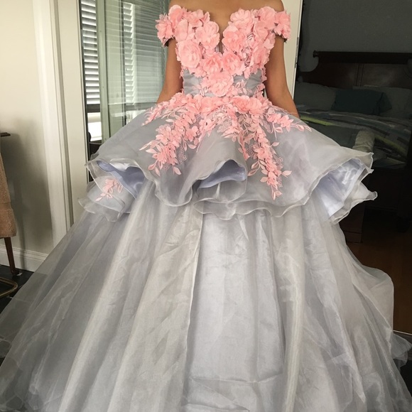 Prom Dress - Picture 2 of 4